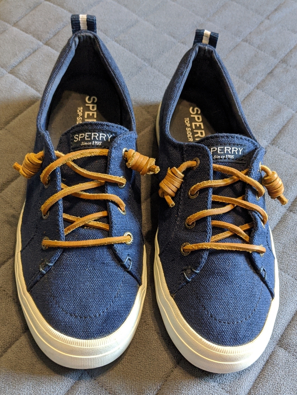 Sperry Women's Crest Vibe Linen Sneakers with Signature Rawhide Laces Size 7M